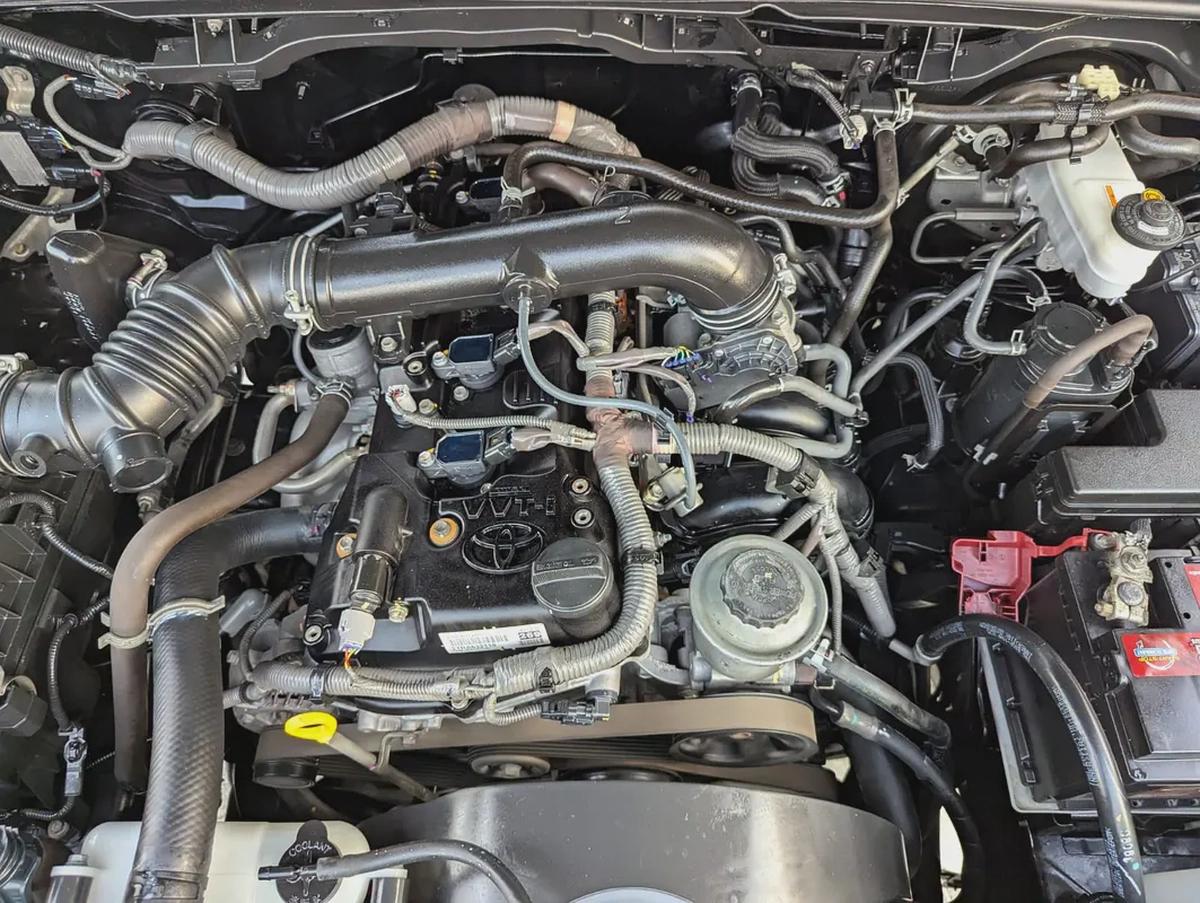 Toyota Hilux 2022 Facelifted 2025 Adventure - GCC Specs - Excellent Condition-7-7