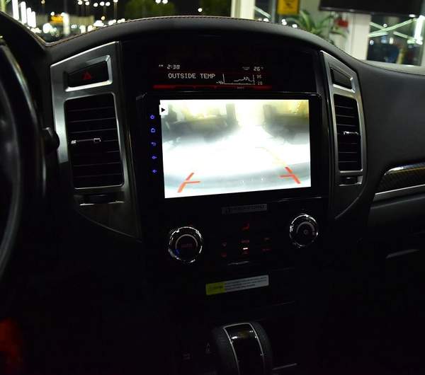 Mitsubishi Pajero Signature Edition 3.8L ( 2020 Model ) in Black Color GCC Specs