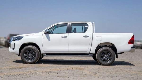 Toyota Hilux Toyota Hilux 2.4L AT Full option 2024