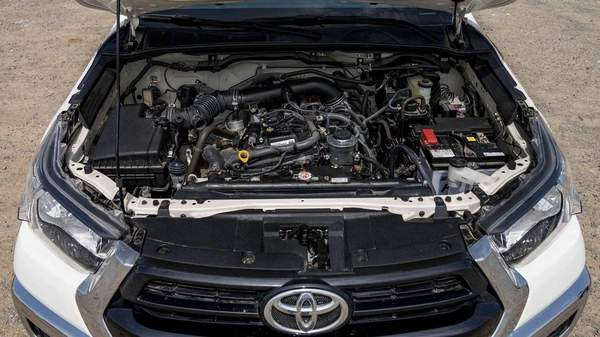 Toyota Hilux Toyota Hilux 2.4L AT Full option 2024