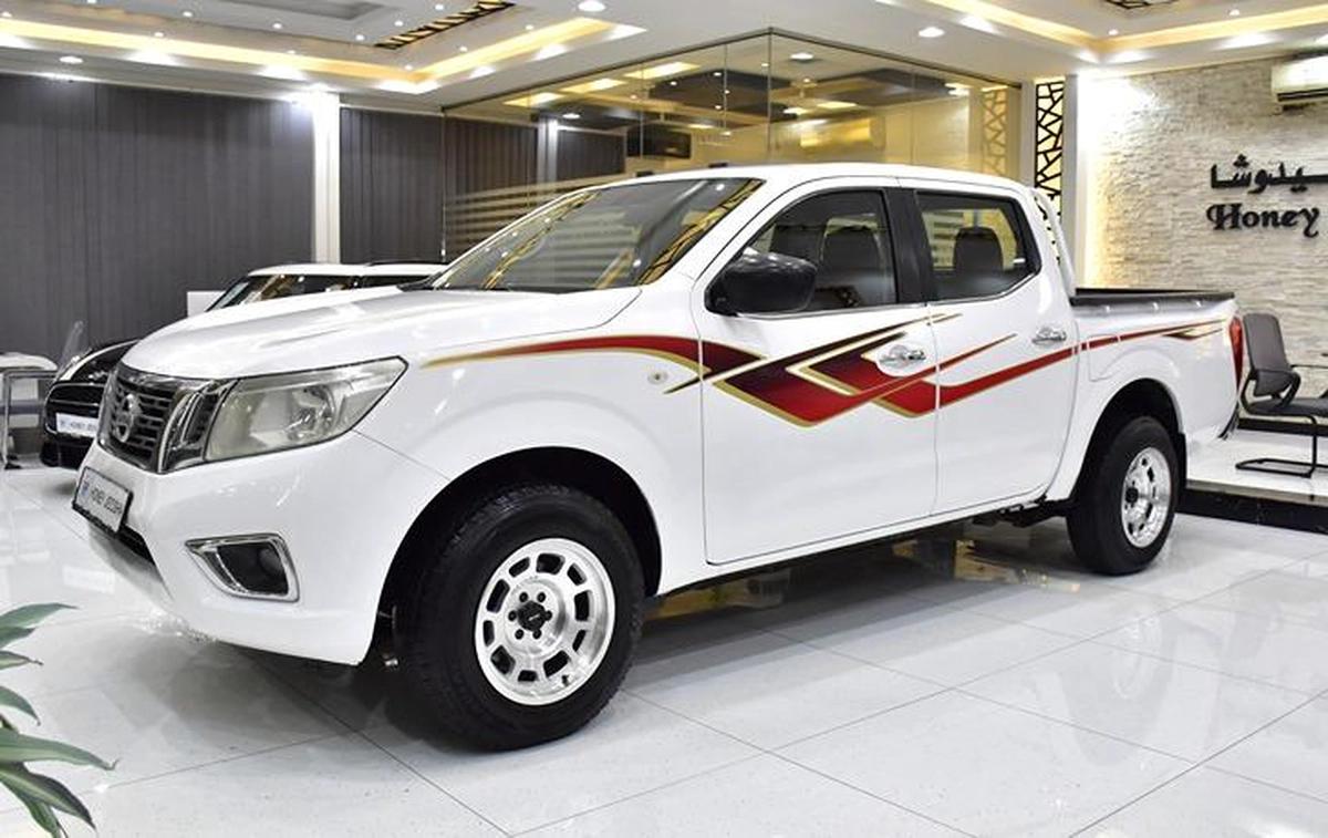 Nissan Navara SE ( 2019 Model ) in White Color GCC Specs-9-9