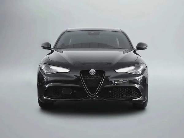 2,770 AED / 60 months | 0% DP | 2023 Alfa Romeo Giulia Estrema / Alfa Romeo Warranty