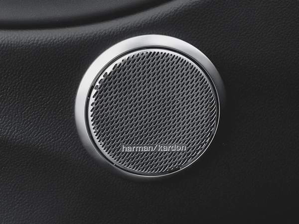 2,770 AED / 60 months | 0% DP | 2023 Alfa Romeo Giulia Estrema / Alfa Romeo Warranty