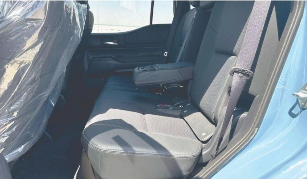 Toyota Prado TOYOTA PRADO 2.4 PETROL FIRST EDITION-9-9
