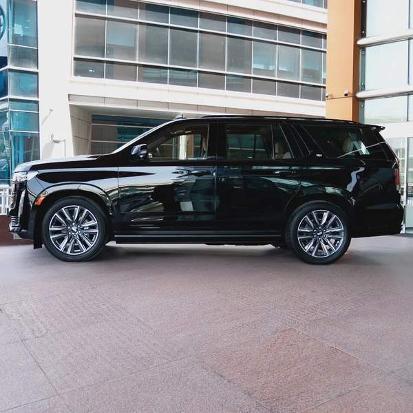 2022 CADILLAC ESCALADE SPORT PLATINIUM GCC DONE 78,000KM ( WARRANNTY SERVICE CONTRACT TILL 20