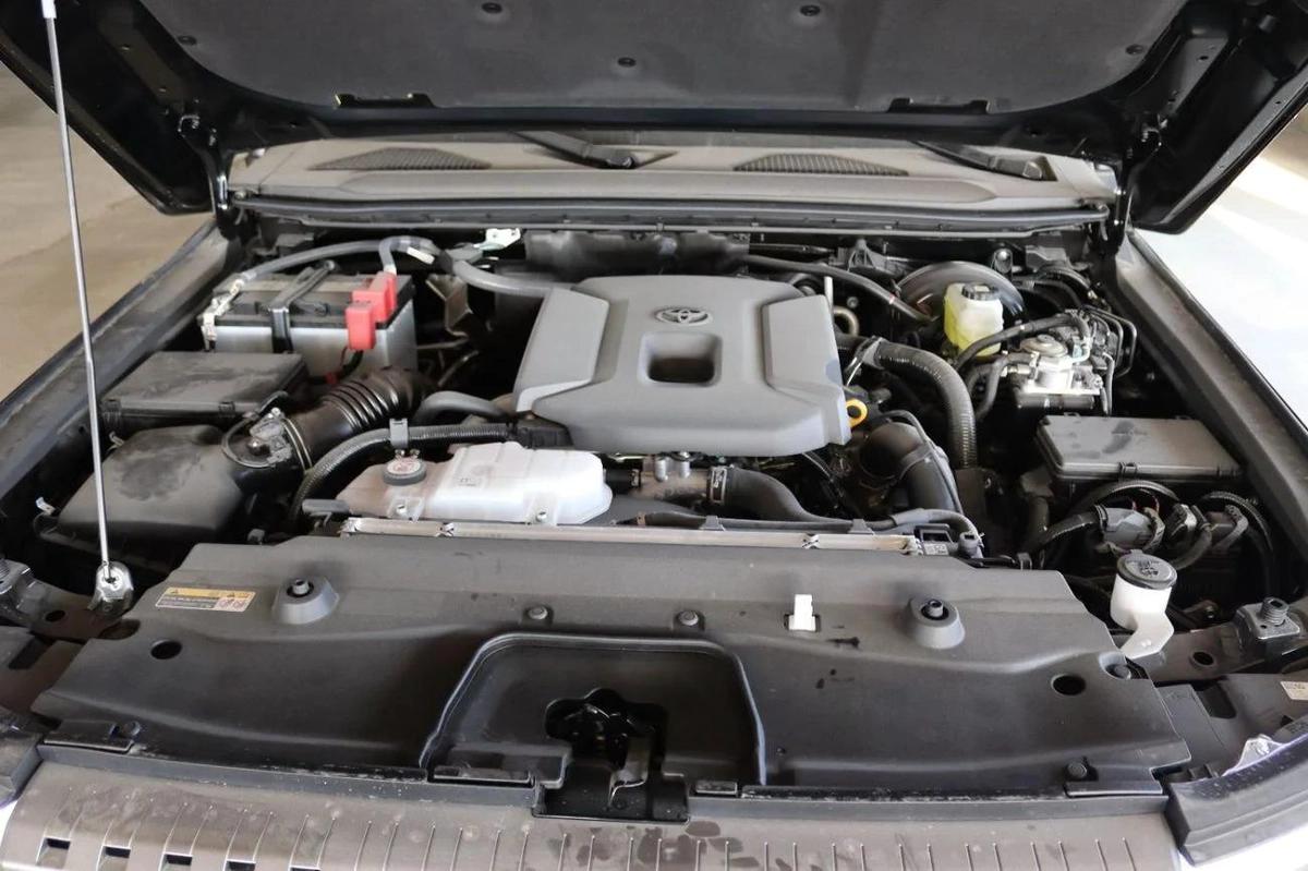 TOYOTA PRADO / 2.8L DIESEL V4 / Only for Africa Special Price-10-10