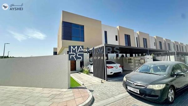 Spacious three bedroom corner unit with bigger layout available for rent in Nasma residence