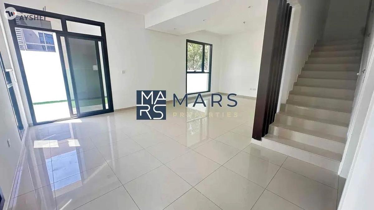 Spacious three bedroom corner unit with bigger layout available for rent in Nasma residence-1-landscape