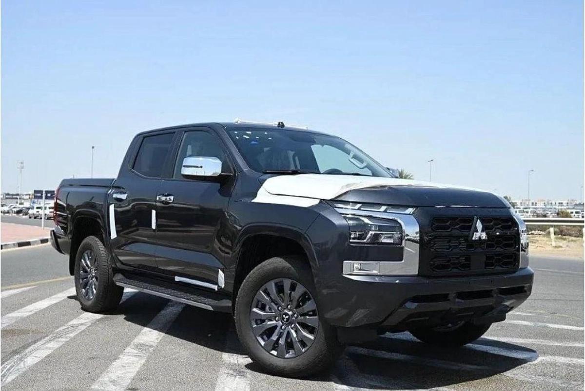 Mitsubishi L200 MITSUBISHI L200 SPORTERO 2.4L DIESEL 2025-0-0