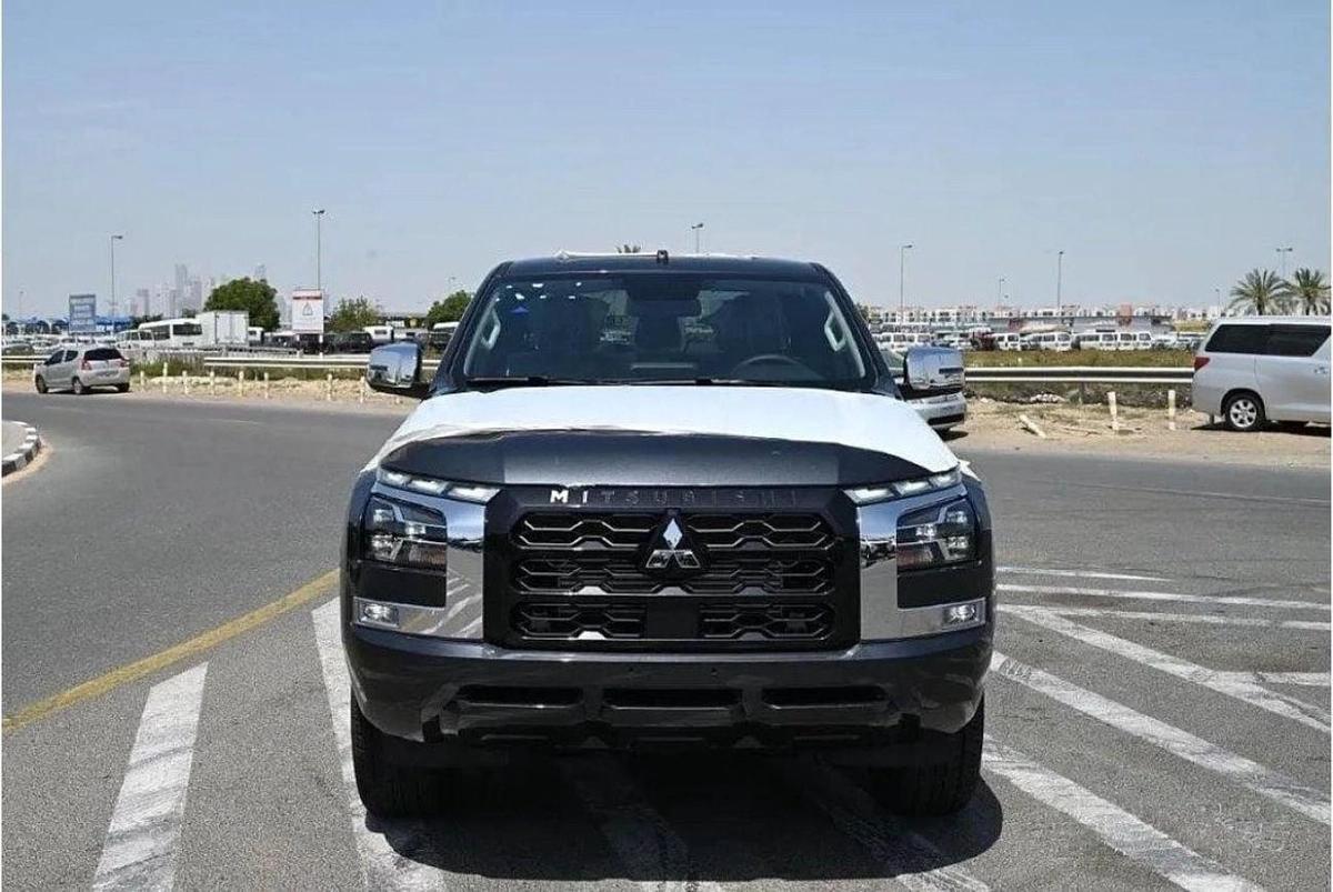 Mitsubishi L200 MITSUBISHI L200 SPORTERO 2.4L DIESEL 2025-1-1