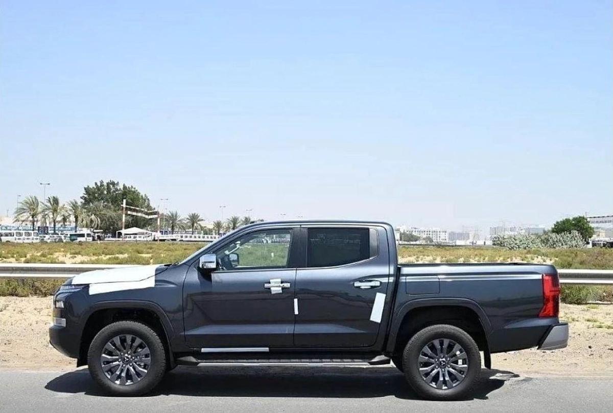 Mitsubishi L200 MITSUBISHI L200 SPORTERO 2.4L DIESEL 2025-2-2
