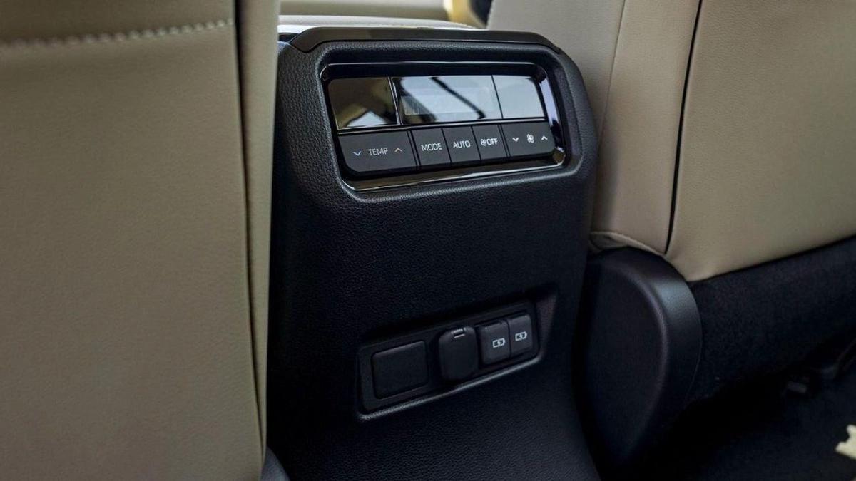 Toyota Prado Toyota prado txl 2.7L limited petrol MY2025 FOR EXPORT ONLY-8-8