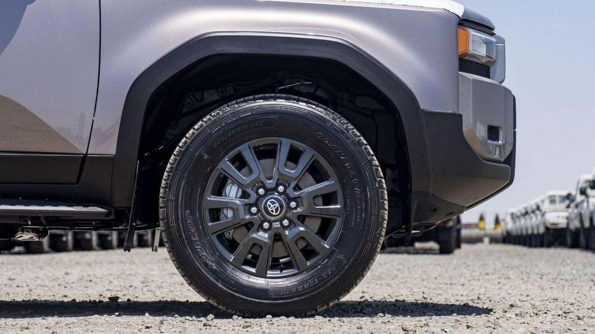 Toyota Prado Toyota prado txl 2.7L limited petrol MY2025 FOR EXPORT ONLY-18-18