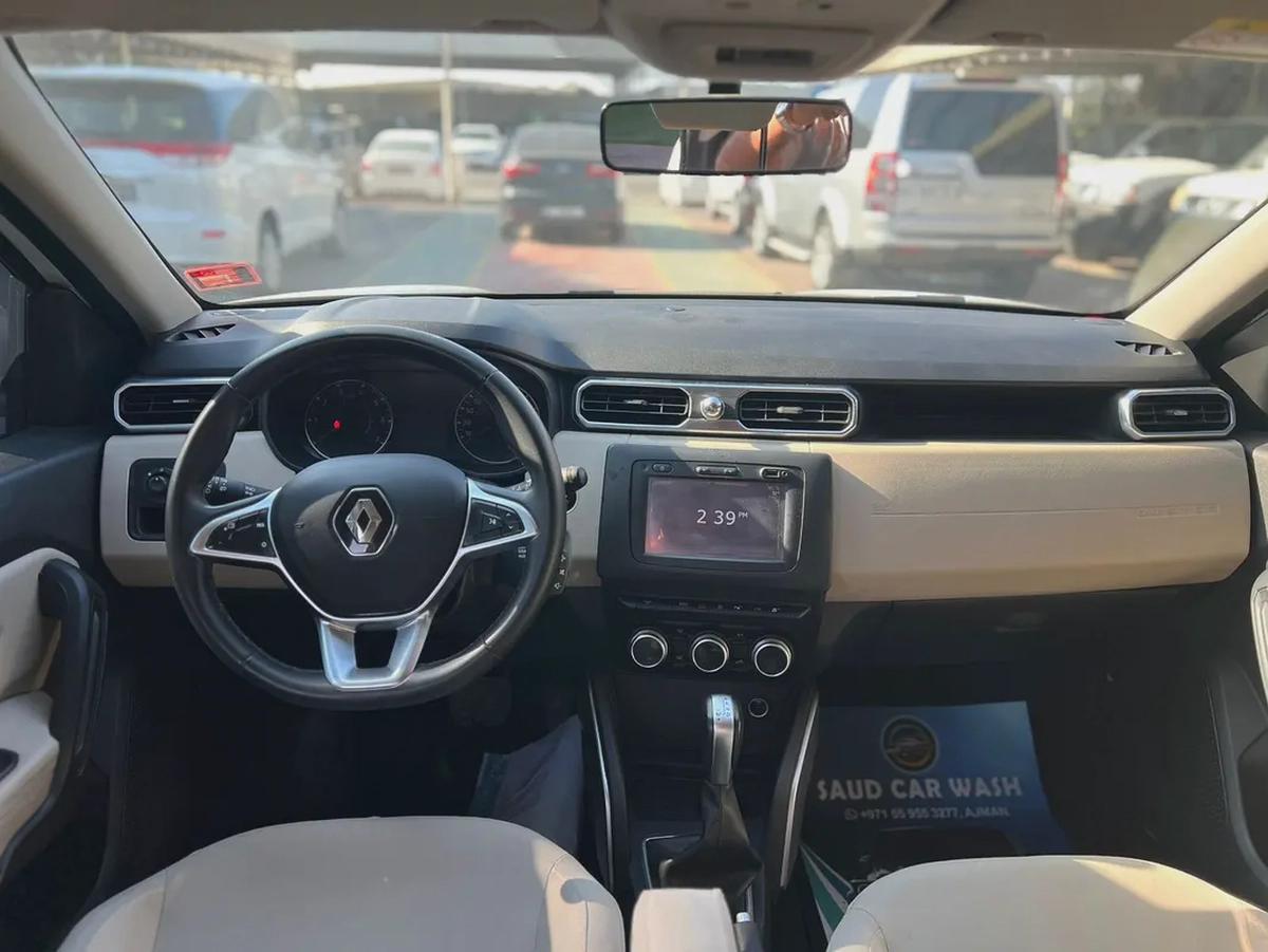 RENAULT DUSTER 4*4-7-7