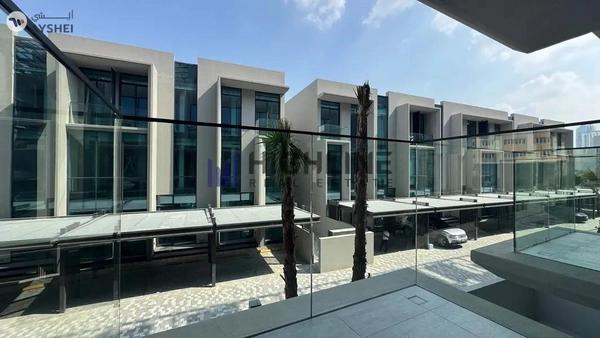 DESIGNER STUDIO | CHILLER FREE | READY | LUXURY