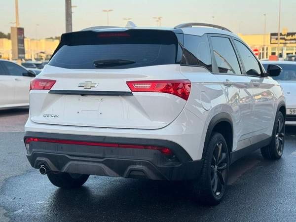 Chevrolet Captiva LS 1.5L (150 HP) (7 Seater)