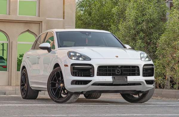 Porsche Cayenne Standard 2019