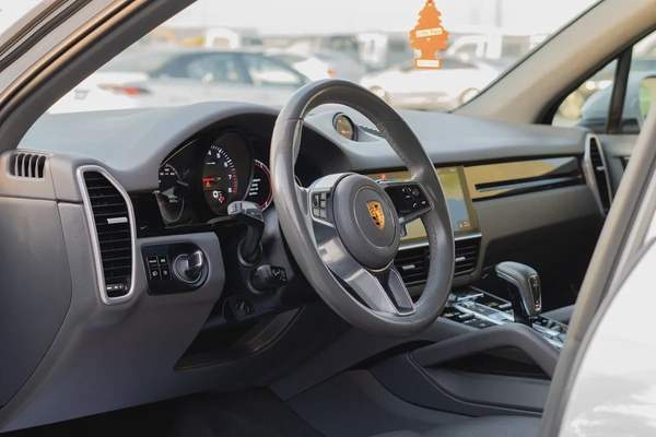 Porsche Cayenne Standard 2019