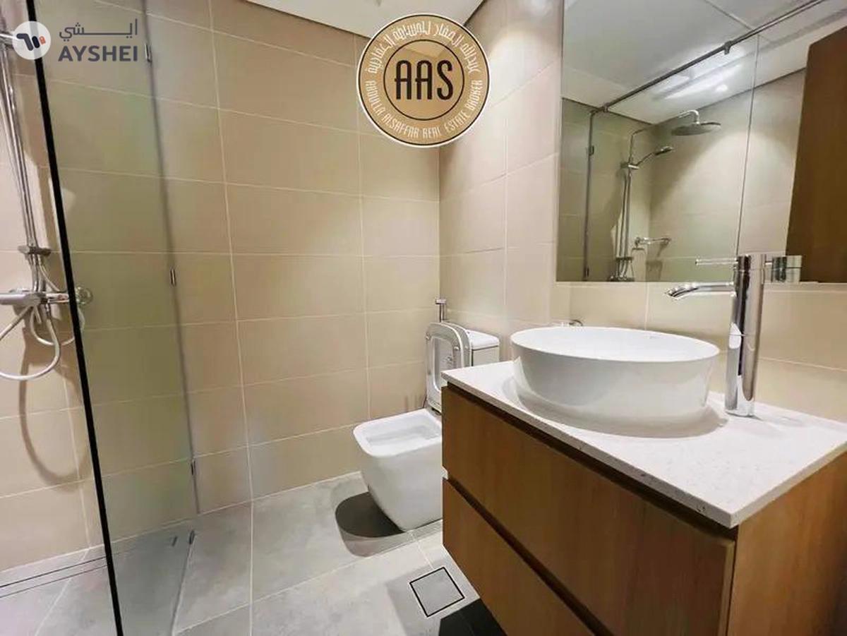 Green Lush Community ☆ New Building ☆ 1 Month Free ☆ Vacant ☆ Ready to Move-7-7