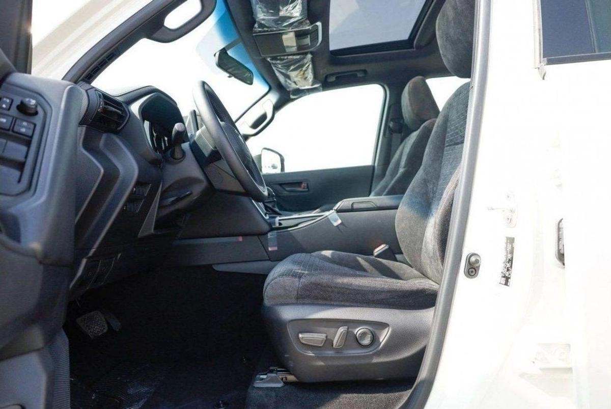 Toyota Land Cruiser TOYOTA LAND CRUISER GXR 3.3L DIESEL-6-6