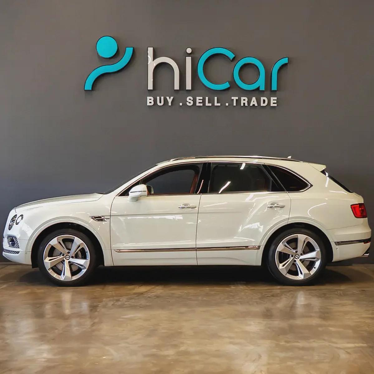 AED 6,508 p.m • 0% Downpayment • Bentley Bentayga • 1 Year Warranty-4-4