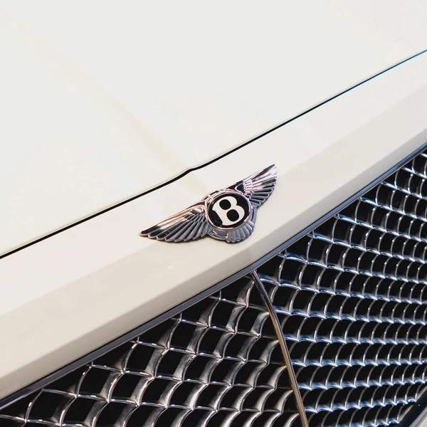 AED 6,508 p.m • 0% Downpayment • Bentley Bentayga • 1 Year Warranty