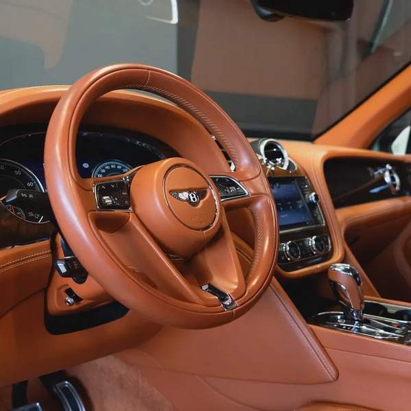AED 6,508 p.m • 0% Downpayment • Bentley Bentayga • 1 Year Warranty