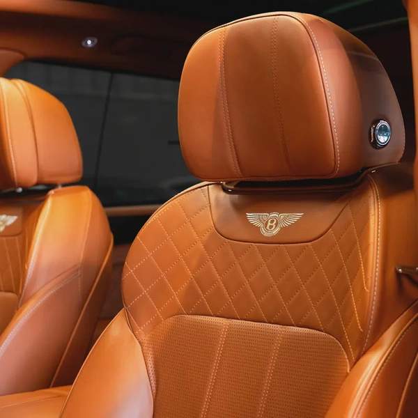AED 6,508 p.m • 0% Downpayment • Bentley Bentayga • 1 Year Warranty