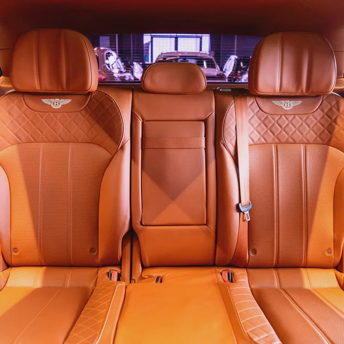 AED 6,508 p.m • 0% Downpayment • Bentley Bentayga • 1 Year Warranty-18-18