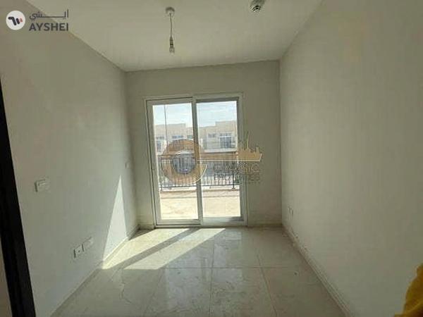 Freshly Maintained | Spacious | 3 Bed Townhouse