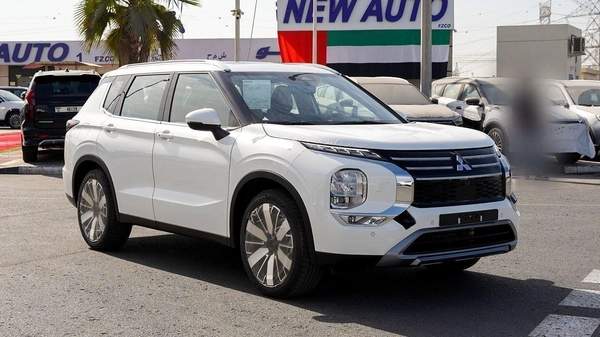 Mitsubishi Outlander Brand New 2026 Mitsubishi Outlander Premium (G08) 2.5L | 7-Seater SUV | GCC Spec | Export Only