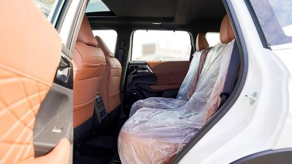 Mitsubishi Outlander Brand New 2026 Mitsubishi Outlander Premium (G08) 2.5L | 7-Seater SUV | GCC Spec | Export Only