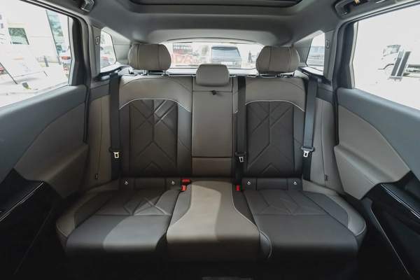BMW X3 30L 2025