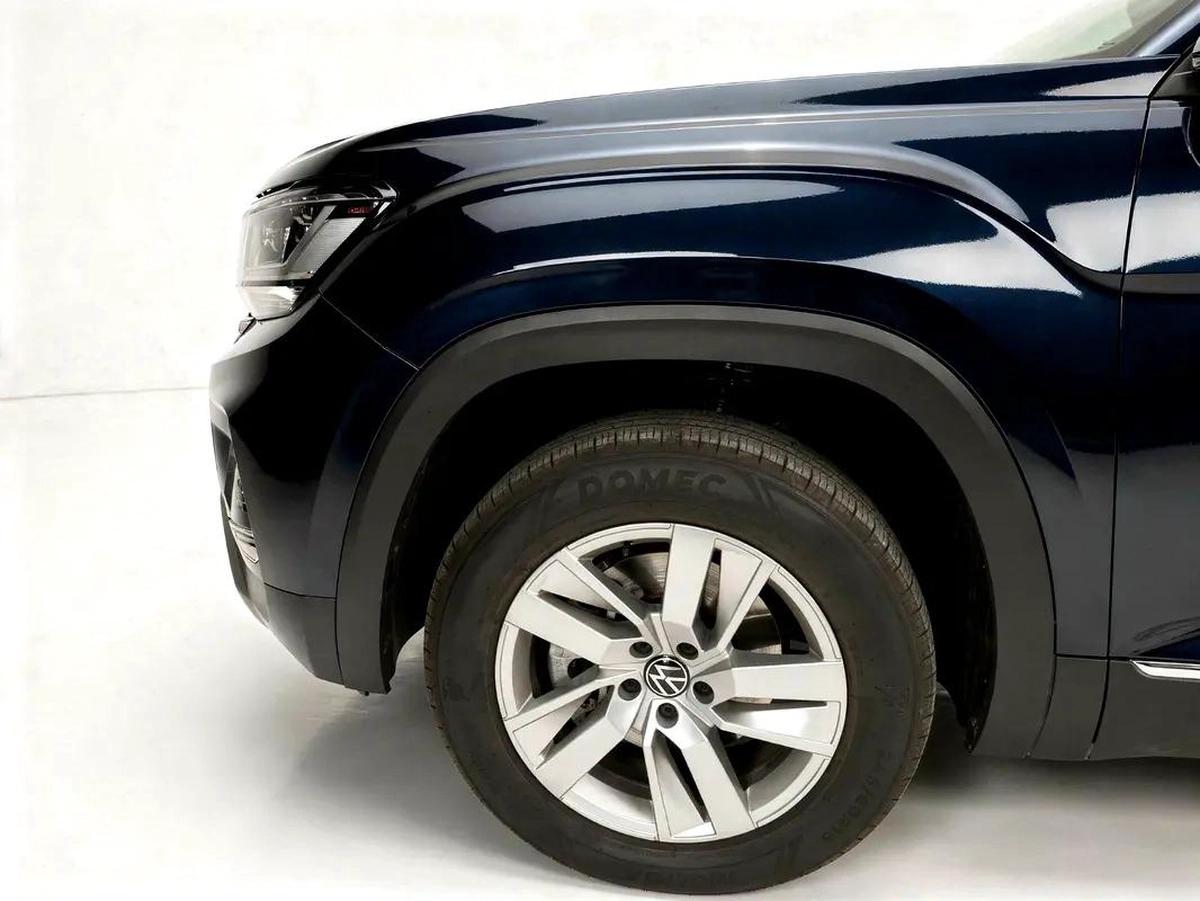 AED 1567 / Monthly l 0% Downpayment l VolksWagen TERRAMONT Trendline-2-2