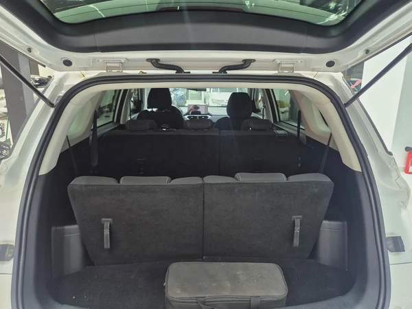 Chevrolet Captiva Gcc Mid option