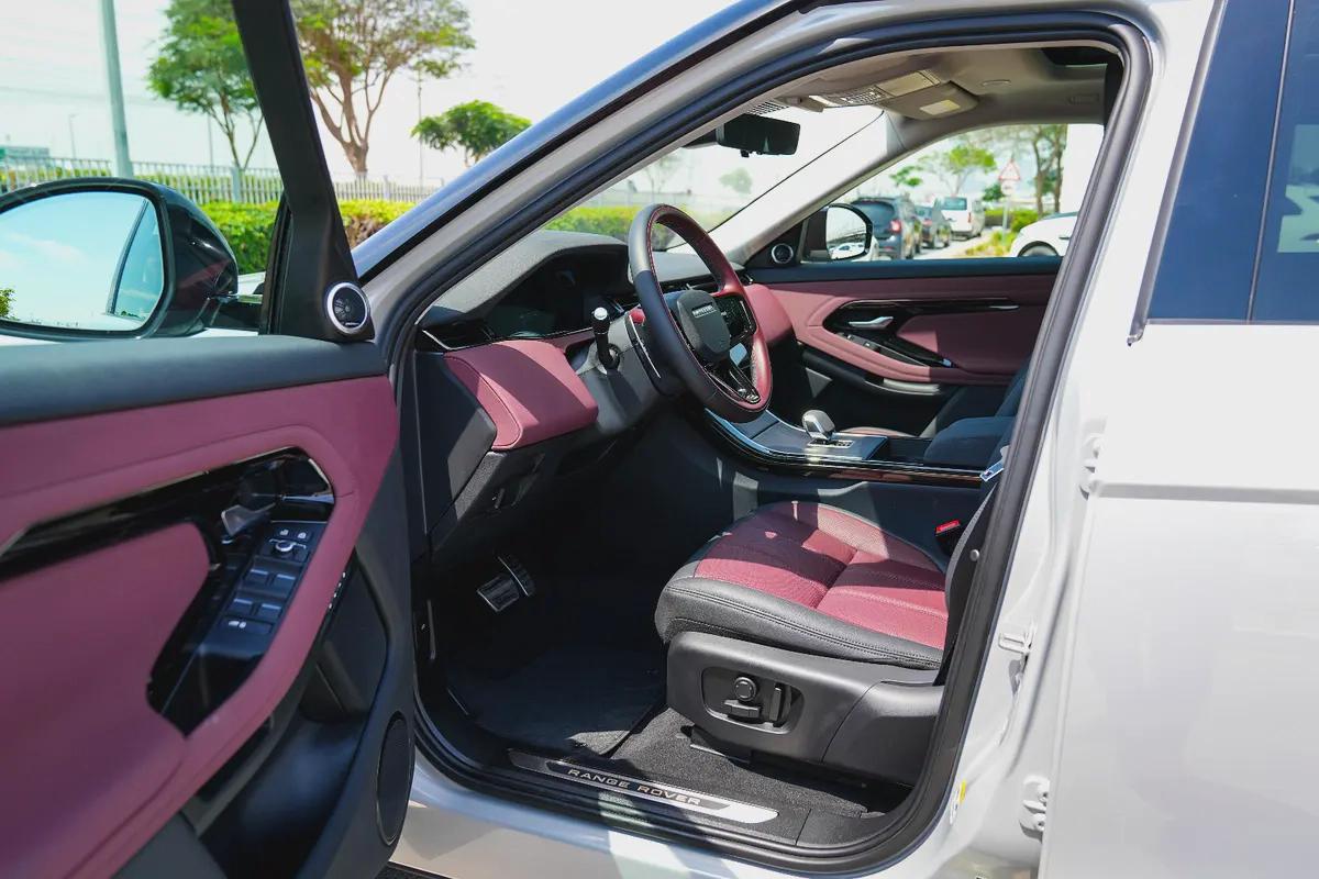 RANGE ROVER EVOQUE SE P250 DYNAMIC 2025!! FIVE YEARS WARRANTY!! THREE YEARS SERVICE CONTRACT!!-3-3