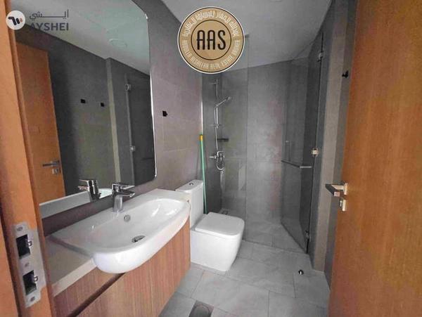 SINGLE ROW WITH LANDSCAPE GARDEN 4BR+MAID VILLA FOR RENT