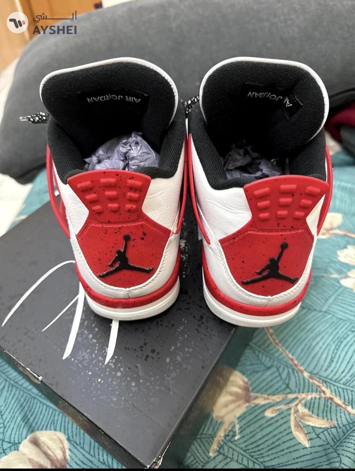 Jordan 4s-3-3