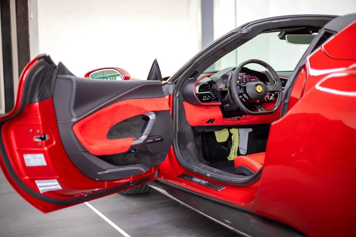 FERRARI 296 GTS | 2025 | Full Carbon Fiber-10-10