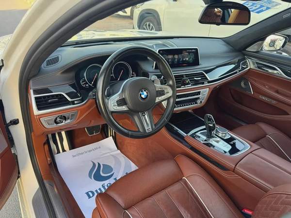 BMW M760LI V12 2017 56000km only - 4.5 Auction Grade - Japan Import - Clean Title