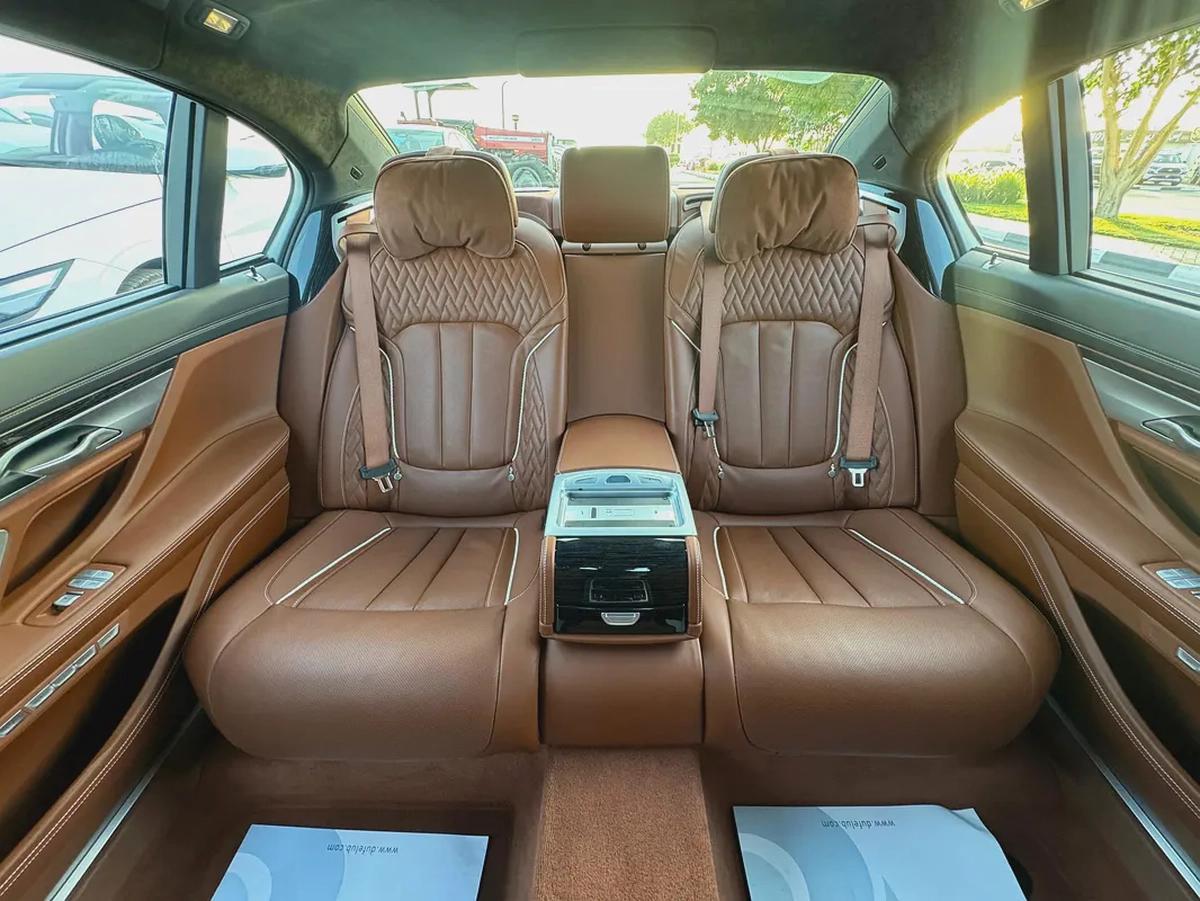 BMW M760LI V12 2017 56000km only - 4.5 Auction Grade - Japan Import - Clean Title-15-15