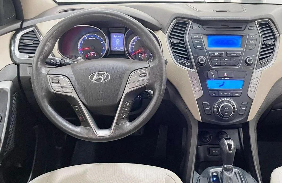 Hyundai Santa Fe GLS 3.3L-6CYL GCC SPECIFICATION-9-9