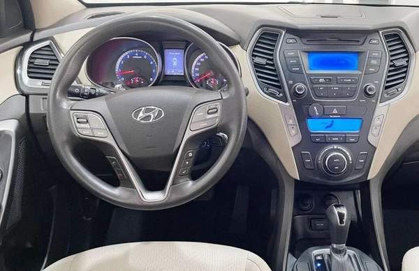 Hyundai Santa Fe GLS 3.3L-6CYL GCC SPECIFICATION
