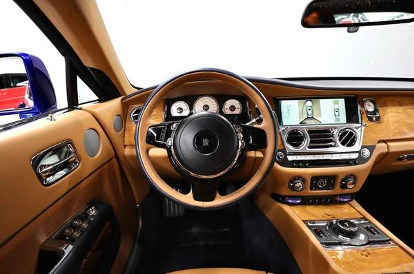 GCC I Rolls Royce Wraith