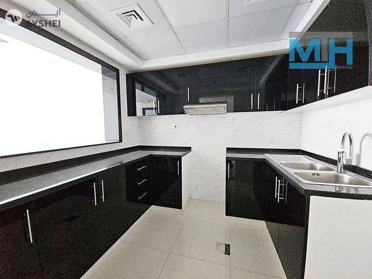 Majestic Tower, Business Bay, Dubai-13-13