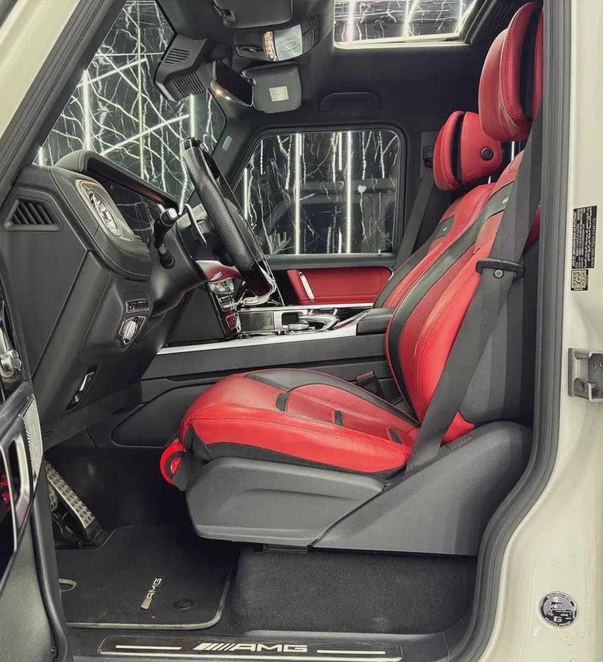 Mercedes-Benz G-Class 63 AMG 2020 GCC specs for 479,000.00 AED-10-10
