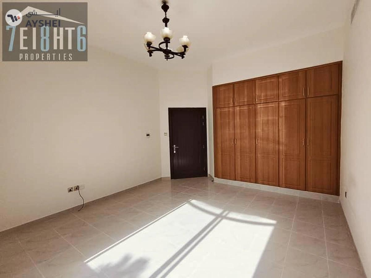 5 b/r modern design semi-indep villa with large living room + outside maids room-6-6