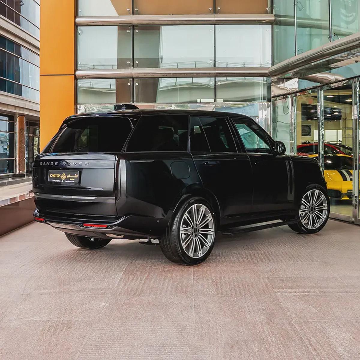 BRAND NEW GCC 2026 RANGE ROVER VOUGE HSE V6 WITH WARRANTY-1-1