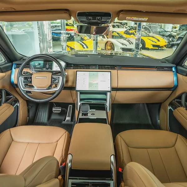 BRAND NEW GCC 2026 RANGE ROVER VOUGE HSE V6 WITH WARRANTY