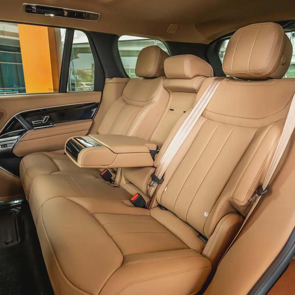 BRAND NEW GCC 2026 RANGE ROVER VOUGE HSE V6 WITH WARRANTY-13-13